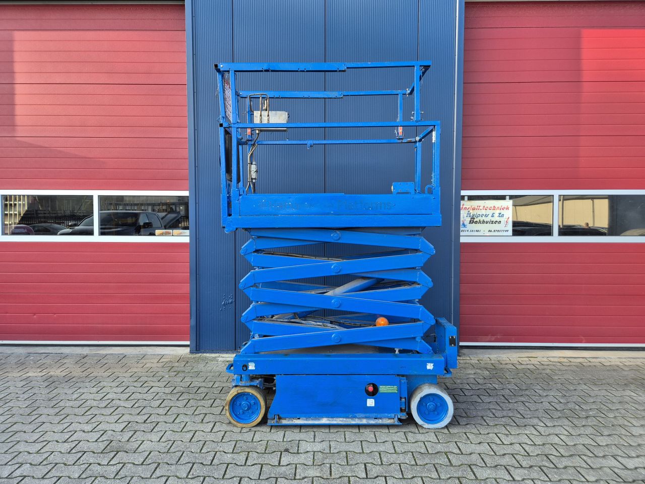 SKYJACK SJ3219 SCHAAR HOOGWERKER 8 METER WERKHOOGTE BJ2012