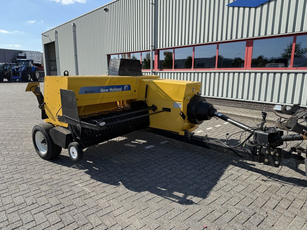 New Holland BC5060 Mini Balenpers