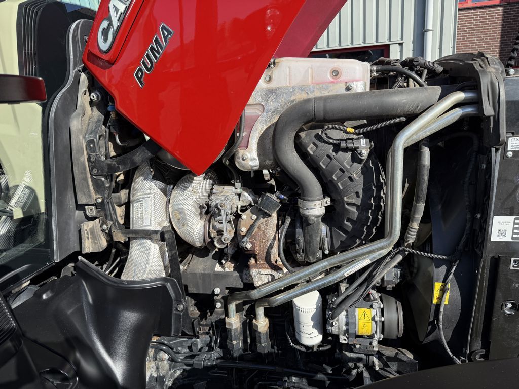 Case IH Puma 240 CVX Stage V AFS Connect