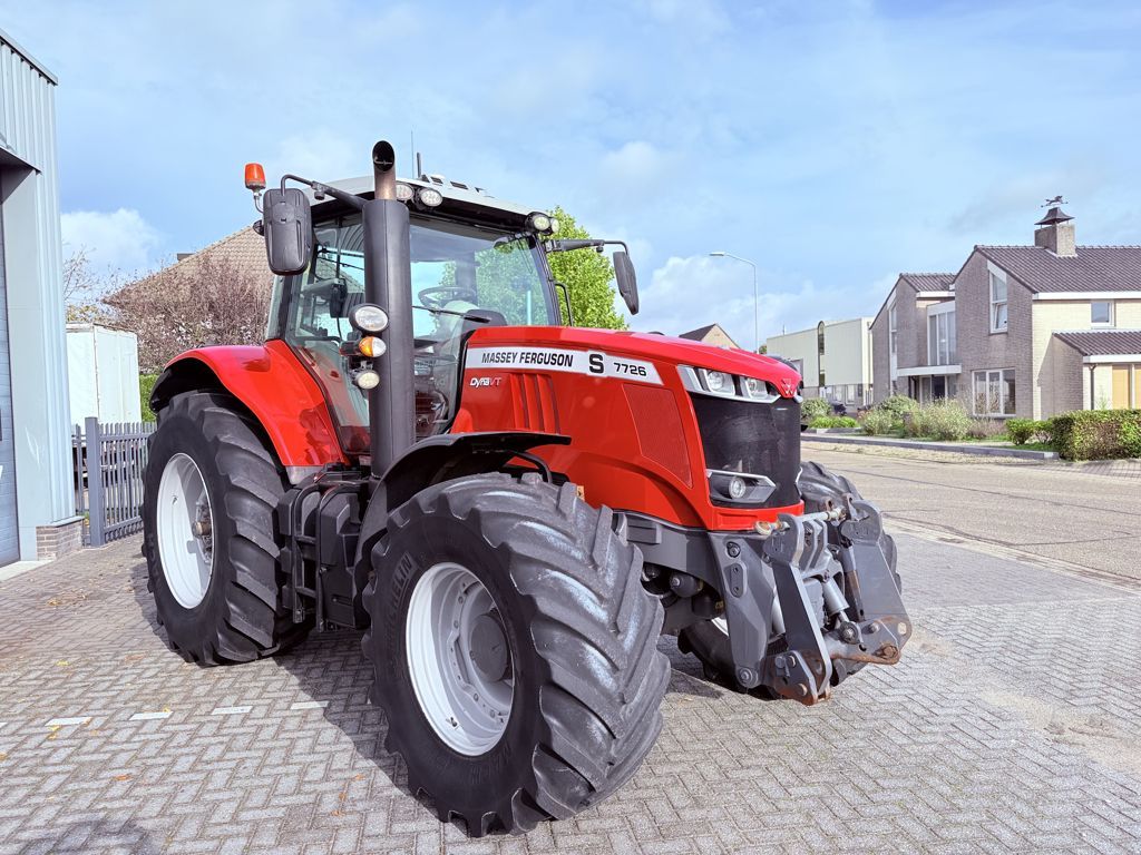 Massey Ferguson 7726S Dyna VT