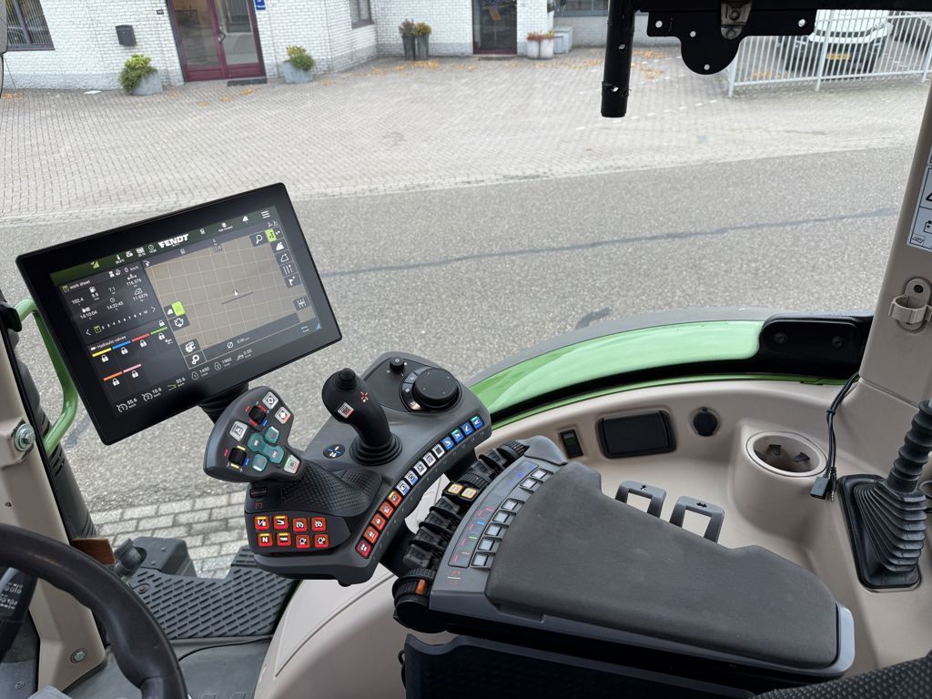 Fendt 724 Vario Gen 6 Profi Plus