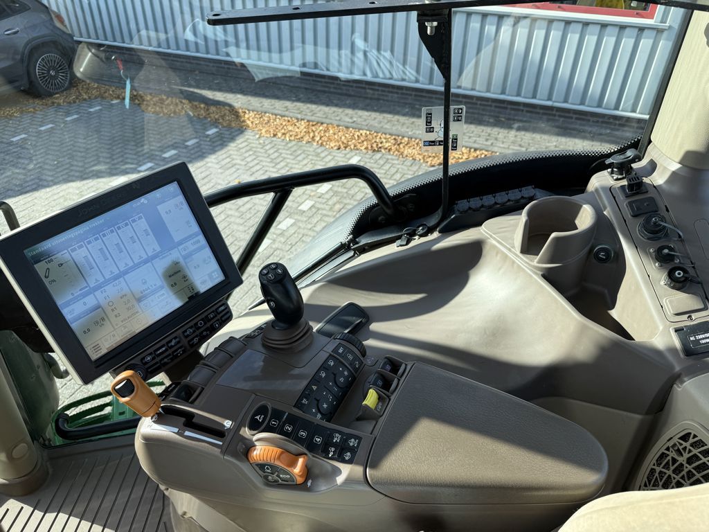 John Deere 6155R Autopowr