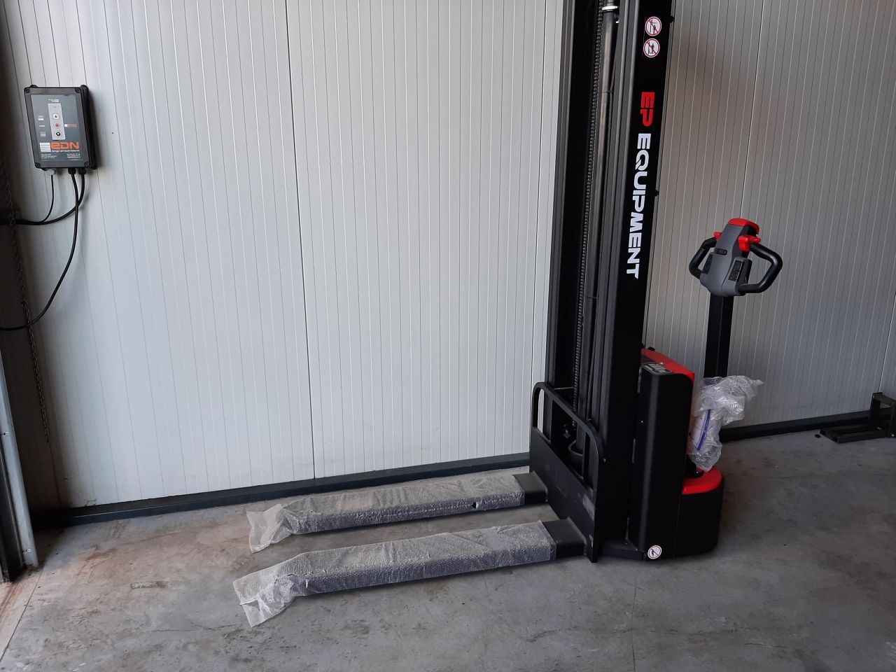 EP es15-15es elektrische stapelaar 3600 mm 1500 kg demo