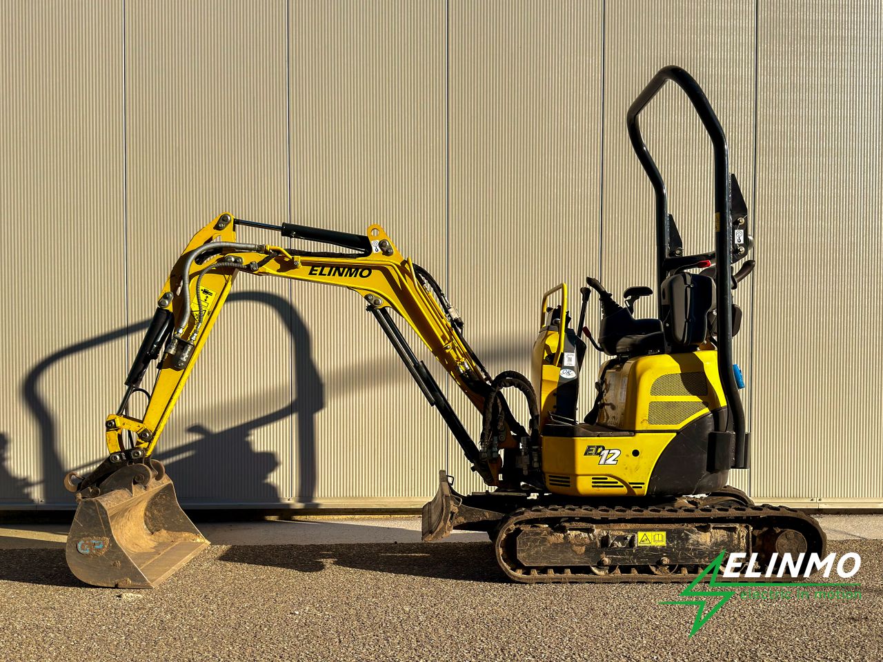 Elinmo ED12 | Elektrische minigraver, wisselbare accutechniek