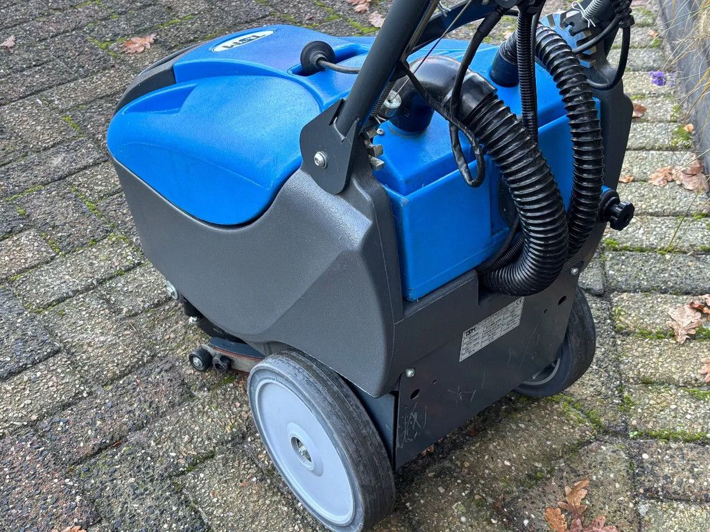 Elektrische TSM Schrobmachine Grande Brio 35E Dweilmachine