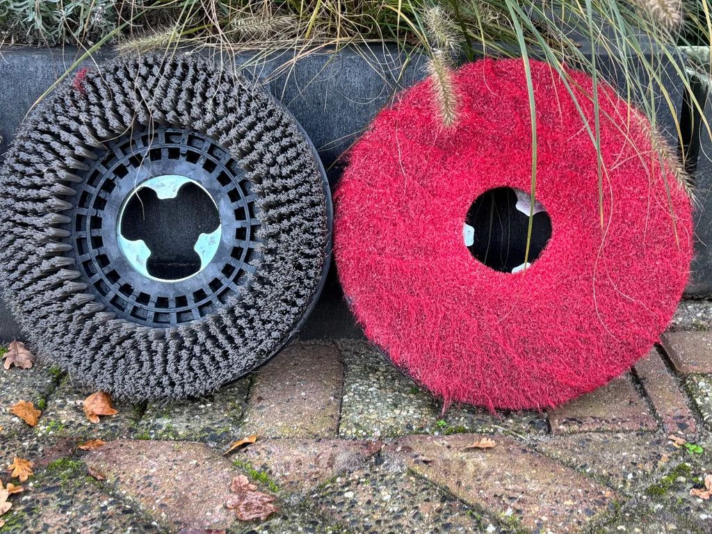 Elektrische TSM Schrobmachine Grande Brio 35E Dweilmachine