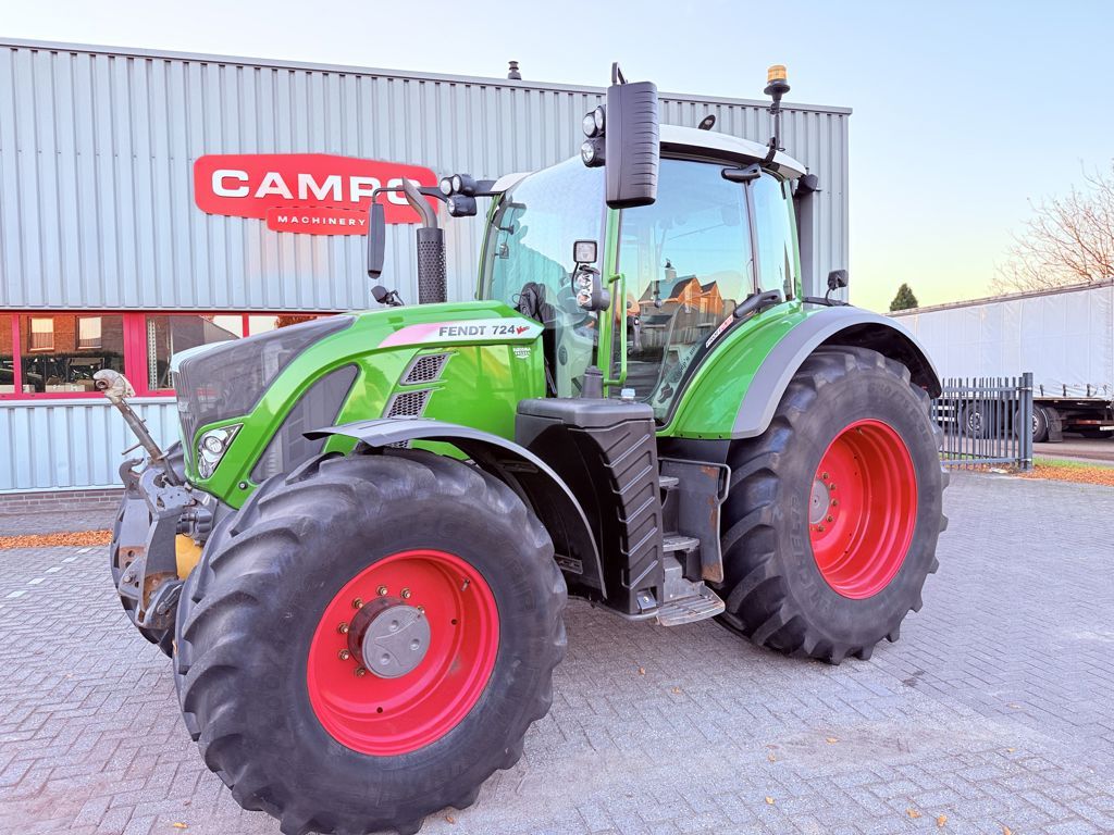 Fendt 724 S4 Profi Plus
