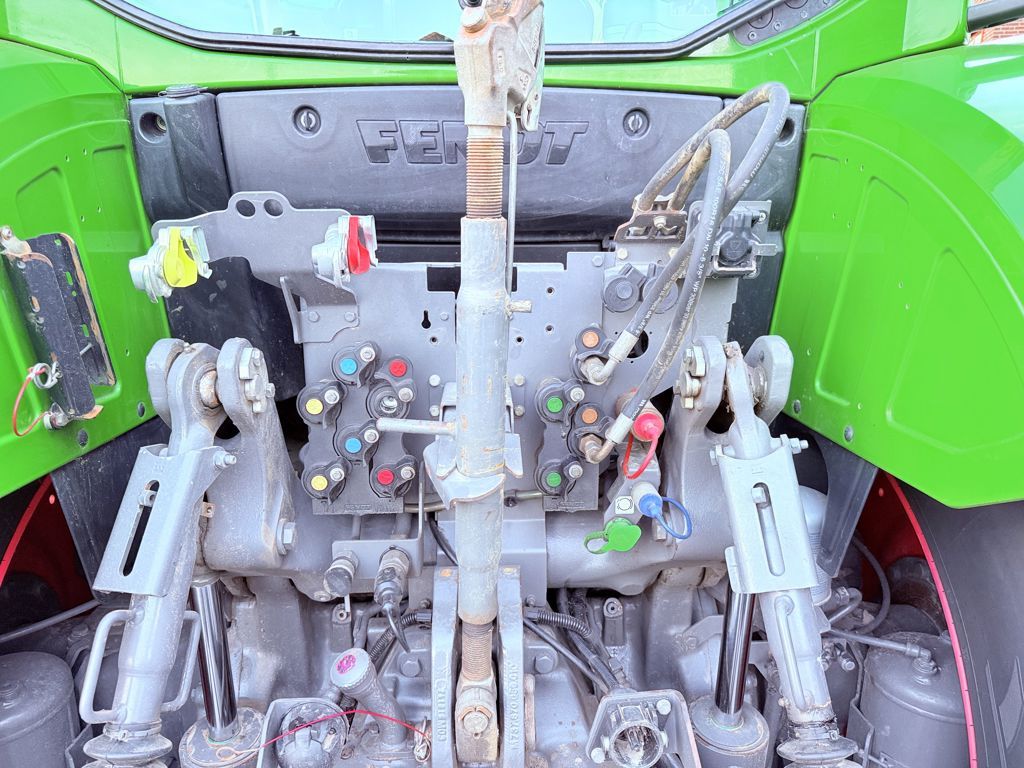 Fendt 724 S4 Profi Plus