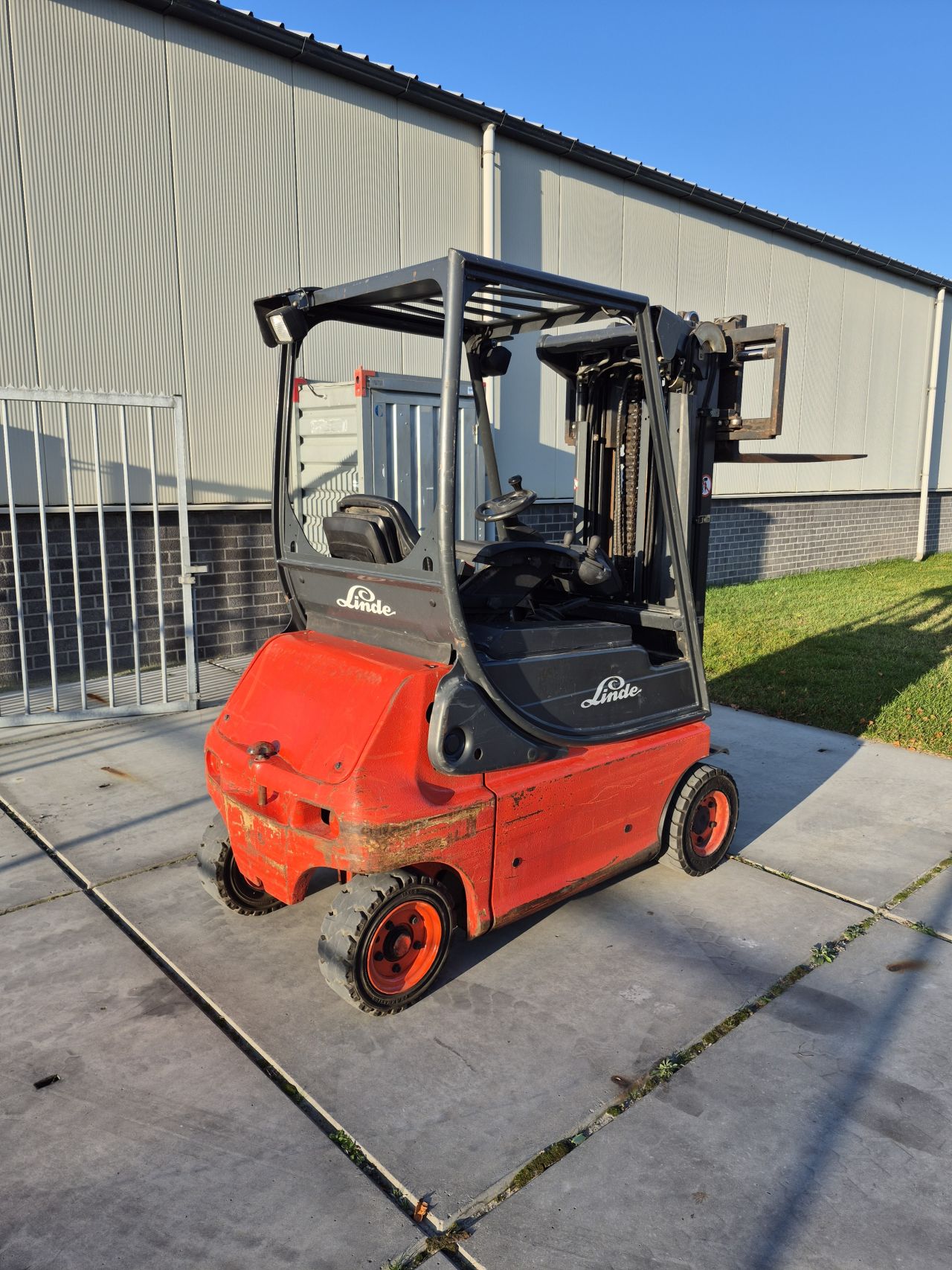 Linde E16P-02 triplex sideshift 4.490 mm bj 2003 7702 uur