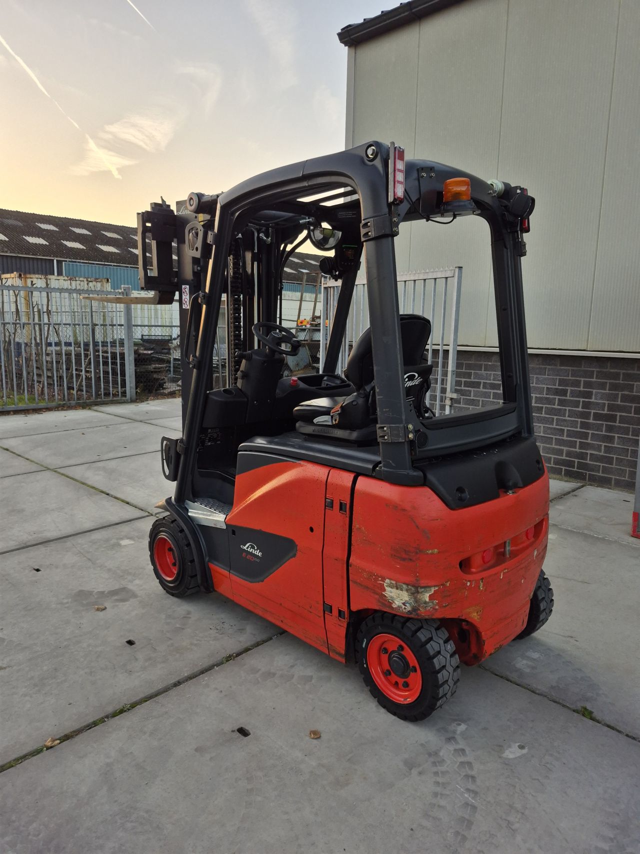 Linde E20PH-02 triplex sideshift 4.620 mm bj 2017