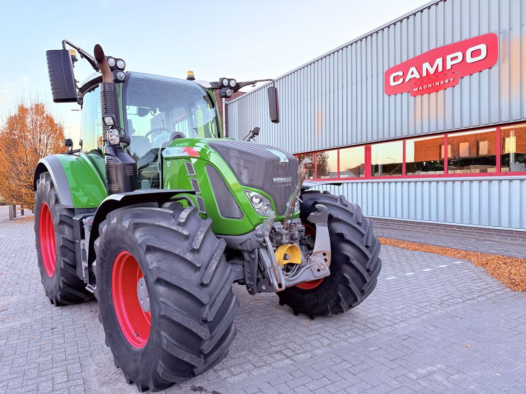Fendt 724 S4 Profi Plus