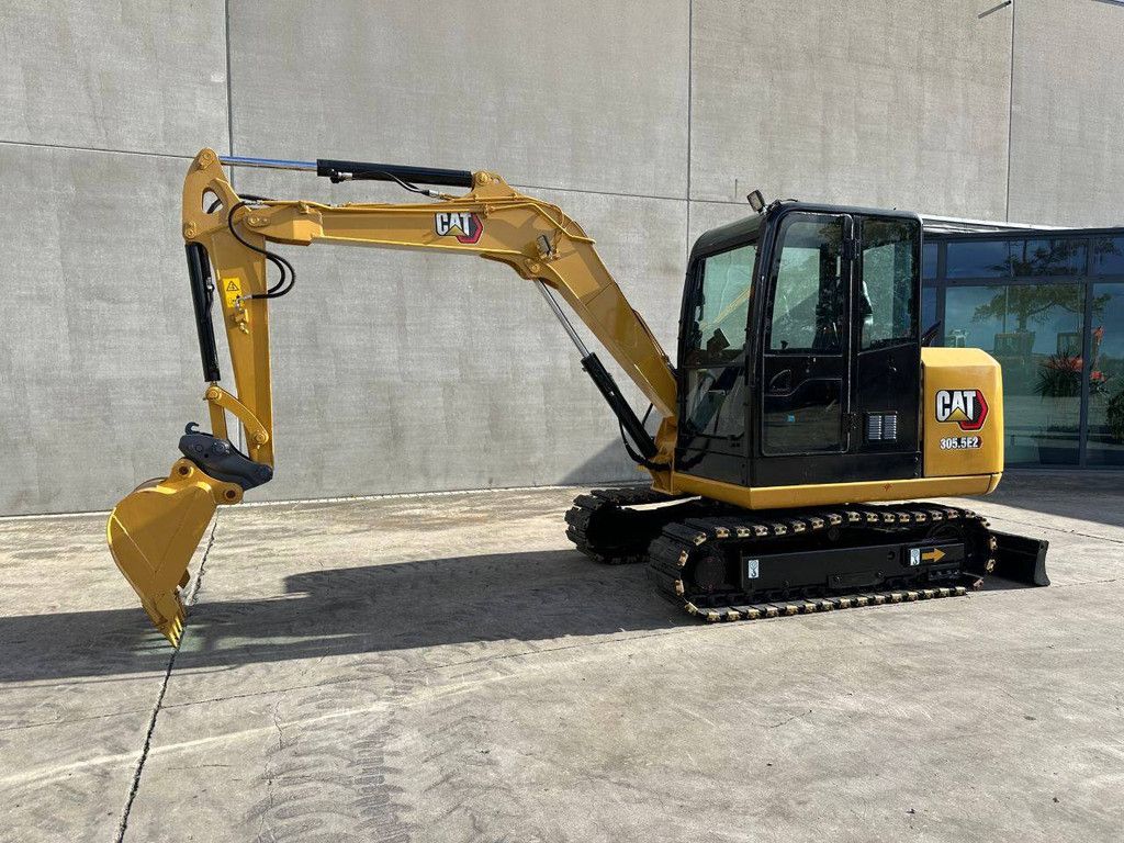 Crawler excavator Caterpillar 305.5E2 Diesel 2017