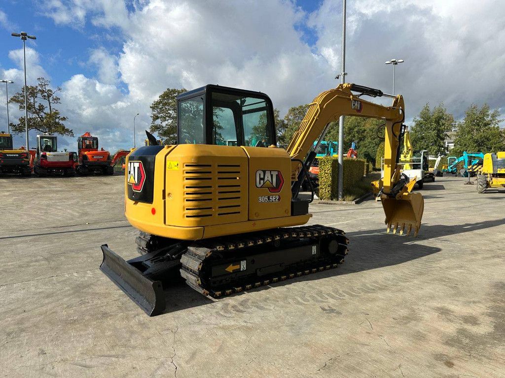 Crawler excavator Caterpillar 305.5E2 Diesel 2017