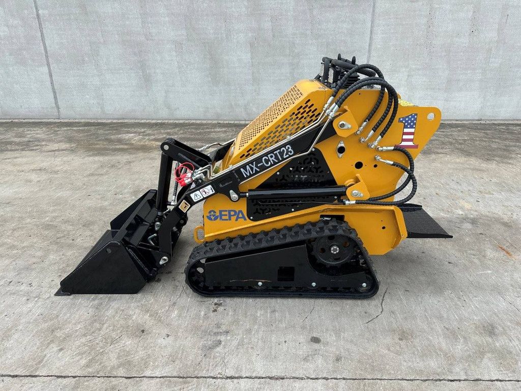 Kompaktlader AGT MX-CRT23 Benzin 2025 mit Pelican-Schaufel GIYI X-PG44C Neu