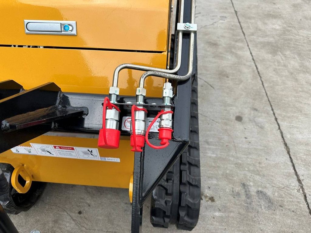 Kompaktlader AGT MX-CRT23 Benzin 2025 mit Pelican-Schaufel GIYI X-PG44C Neu