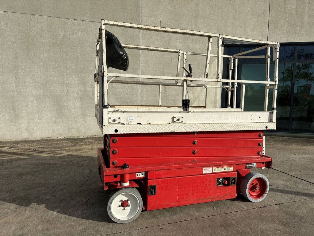 Scissor lift JLG 2646 Electric 7.92m 2002