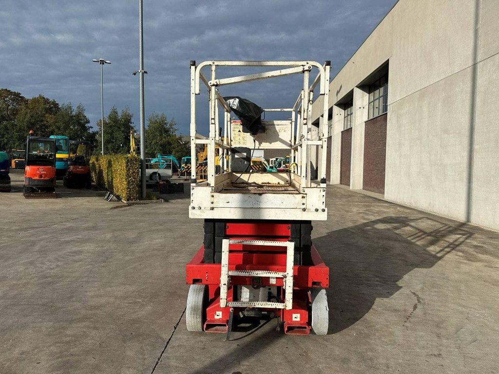 Scissor lift JLG 2646 Electric 7.92m 2002