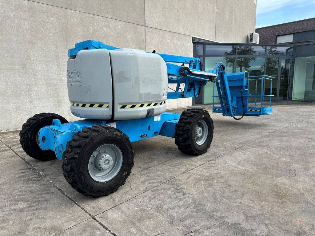 Gelenkteleskoparbeitsbühne Genie Z45/25 Diesel 13,8 m 2000