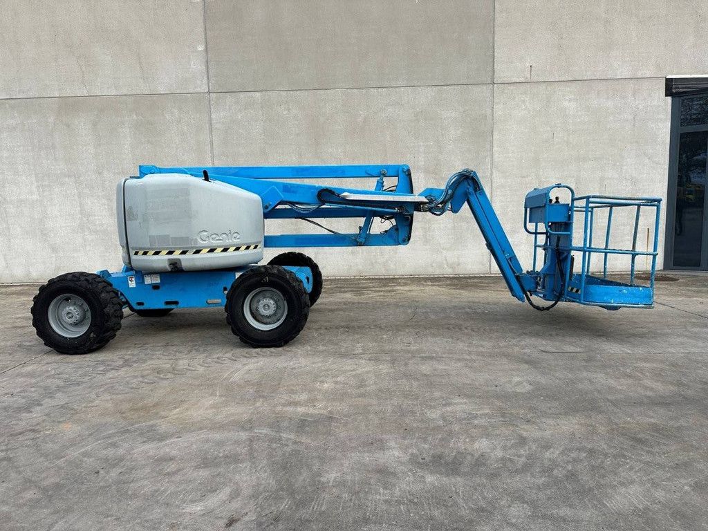 Gelenkteleskoparbeitsbühne Genie Z45/25 Diesel 13,8 m 2000