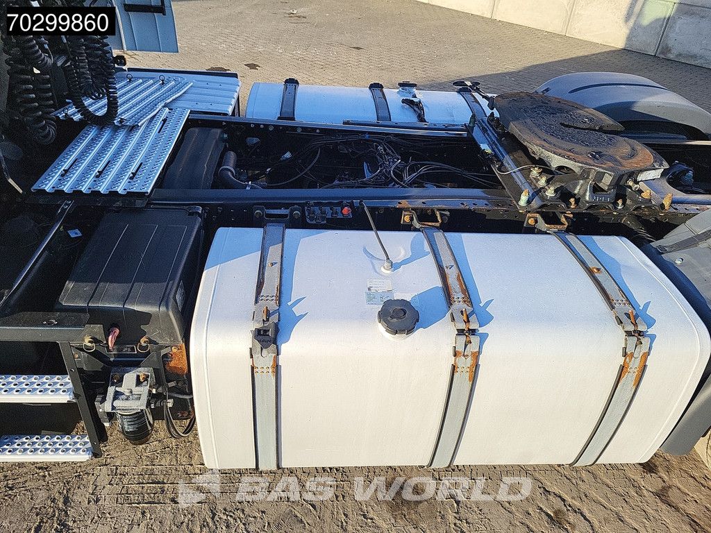 MAN TGX 18.460 4X2 XLX Retarder 2x Tanks