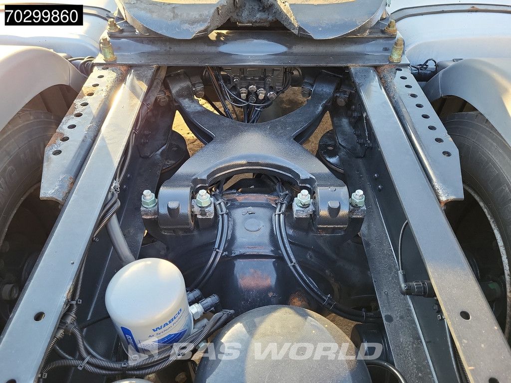 MAN TGX 18.460 4X2 XLX Retarder 2x Tanks