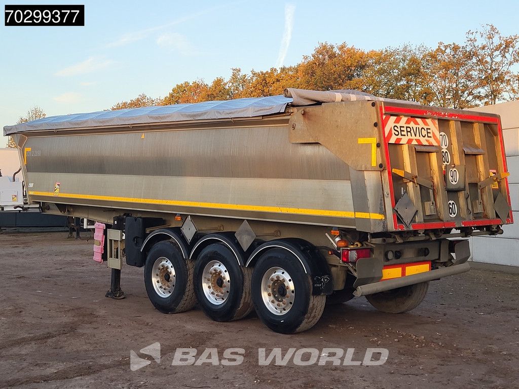 Benalu BEN 3 Achsen Liftachse 24m3 ADR