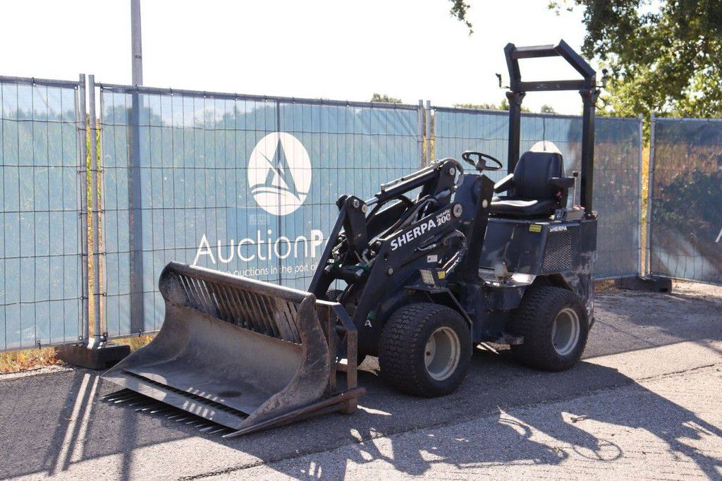 Articulated loader SHERPA SHERPA 200 Diesel 18kW 2011