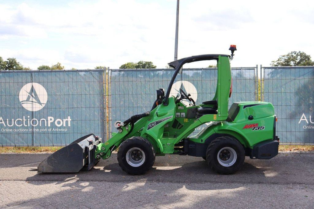 Articulated loader Avant M735 Diesel 19kW 2021