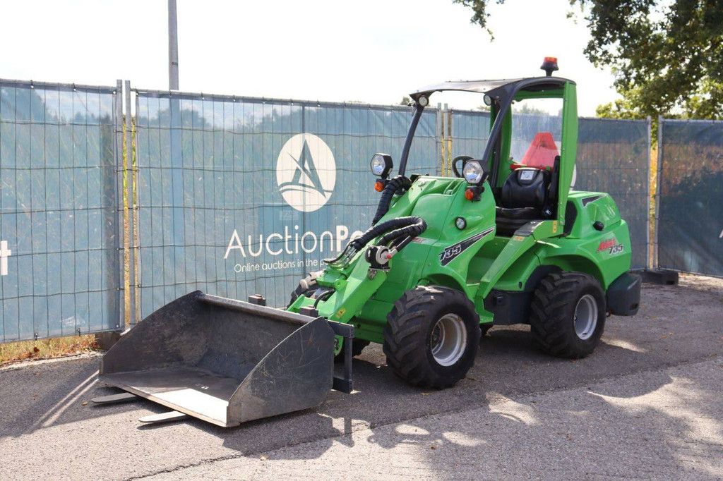 Articulated loader Avant M735 Diesel 19kW 2021