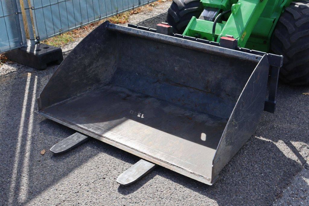 Articulated loader Avant M735 Diesel 19kW 2021