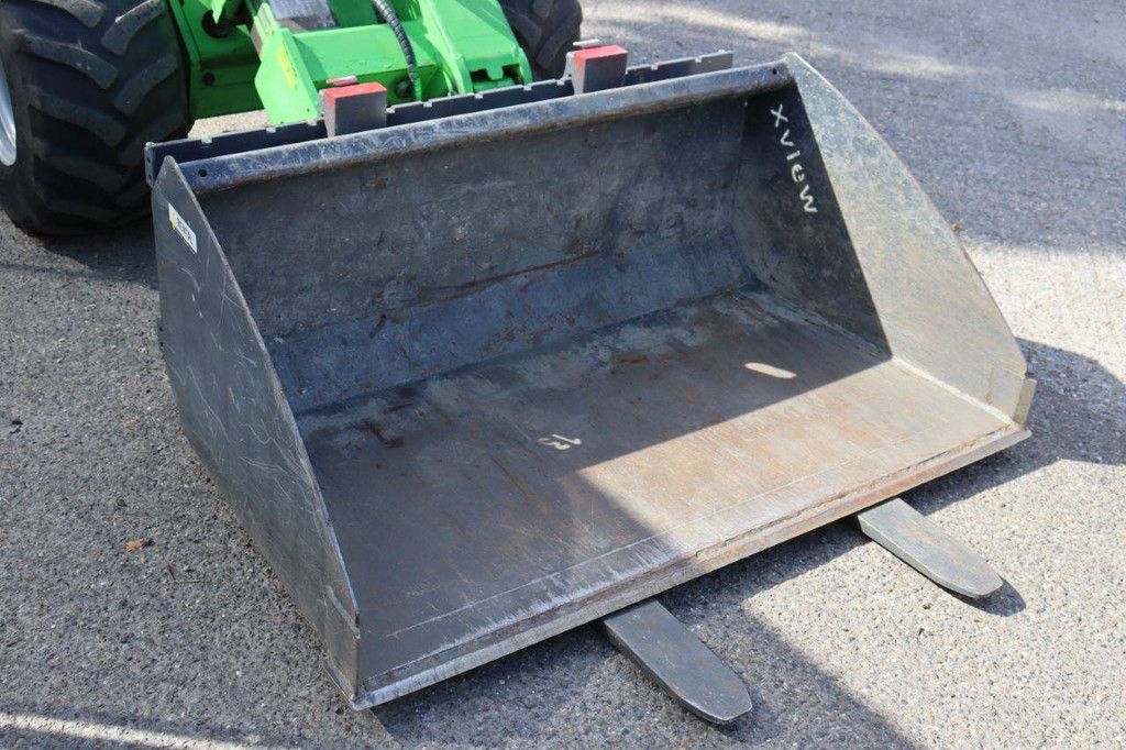 Articulated loader Avant M735 Diesel 19kW 2021