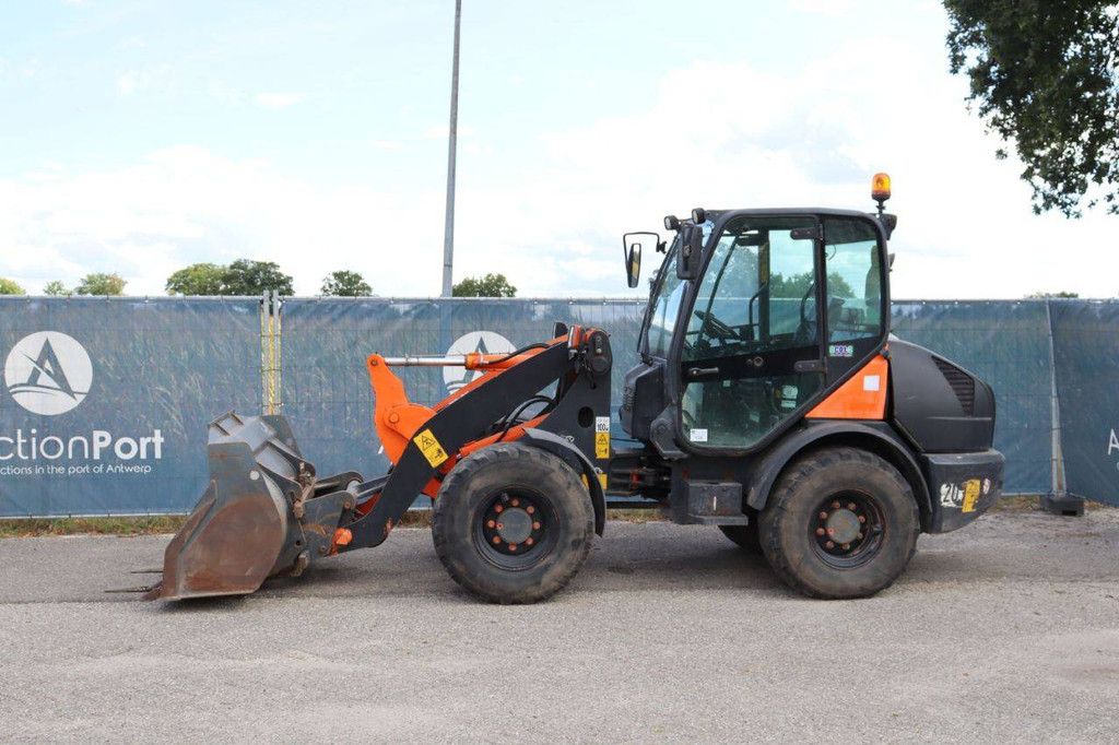 Wheel loader Komatsu WA70-7 Diesel 36.9kW 2015