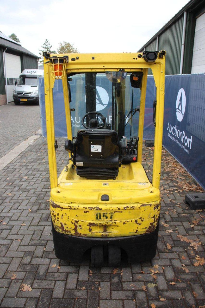 Hyster J1.8XNT MWB Electric Forklift 1750kg 4.6m 2013