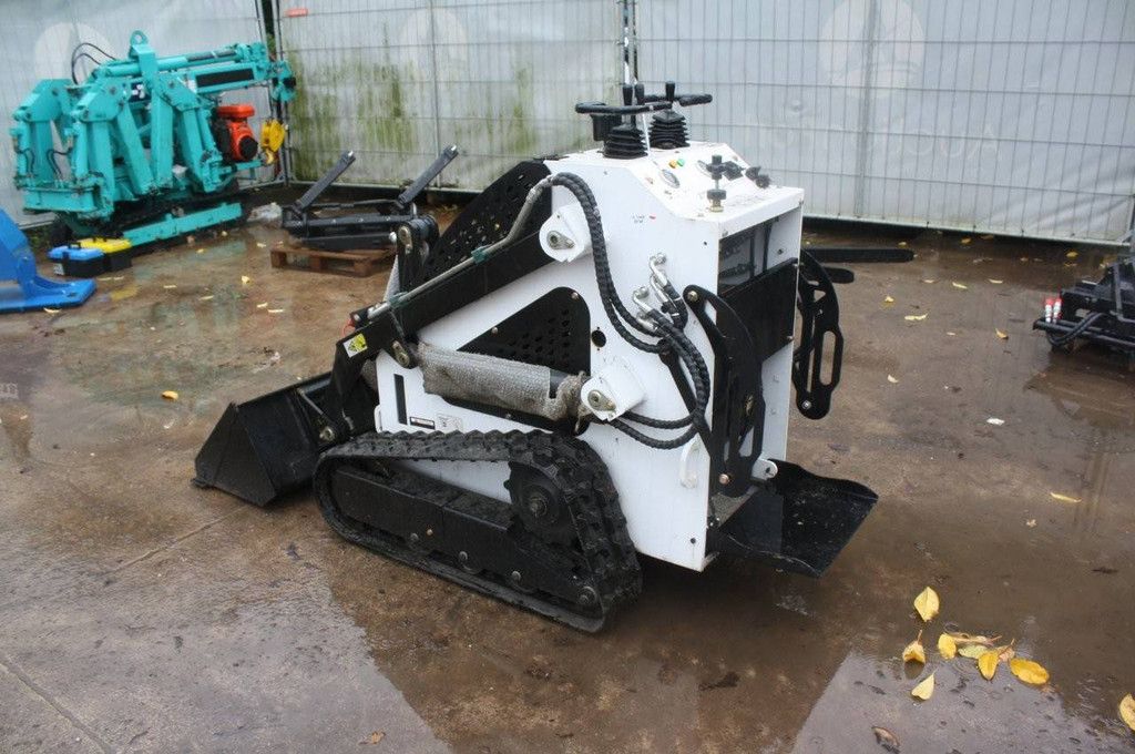 Skid Steer Loader LH LRT360 Petrol 13hp 2025 New