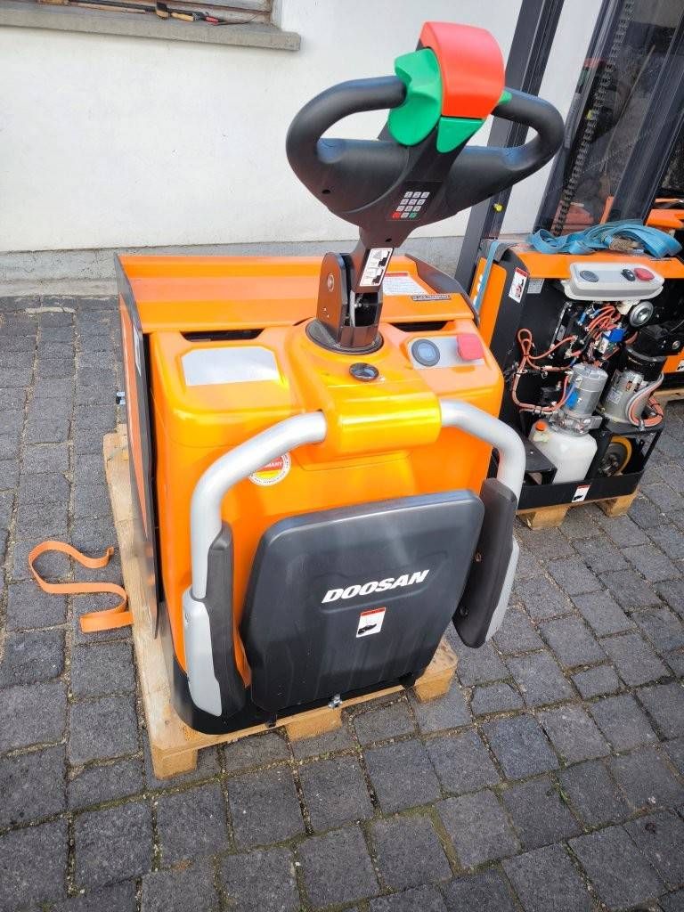 Doosan BPR208-7 EPS Elektro-Hubwagen 2022 Neu