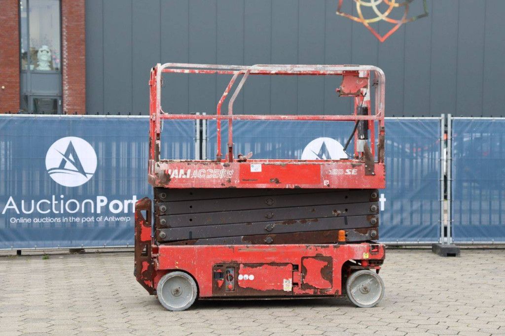 Manitou 120SE Elektrische Scherenbühne 11,75 m 2011