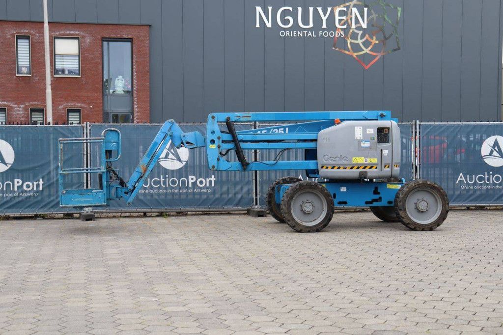 Genie Z-45/25J Diesel 15,94 m Gelenkteleskoparbeitsbühne 2012