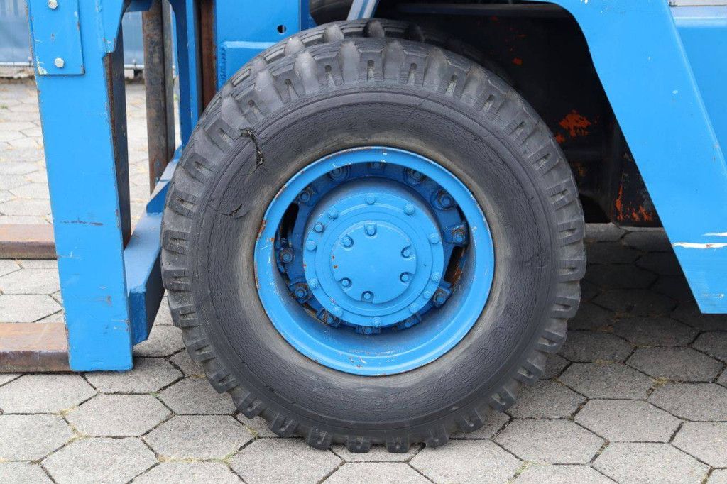 Forklift Clark DCY 160 Diesel 7258kg 5.33m