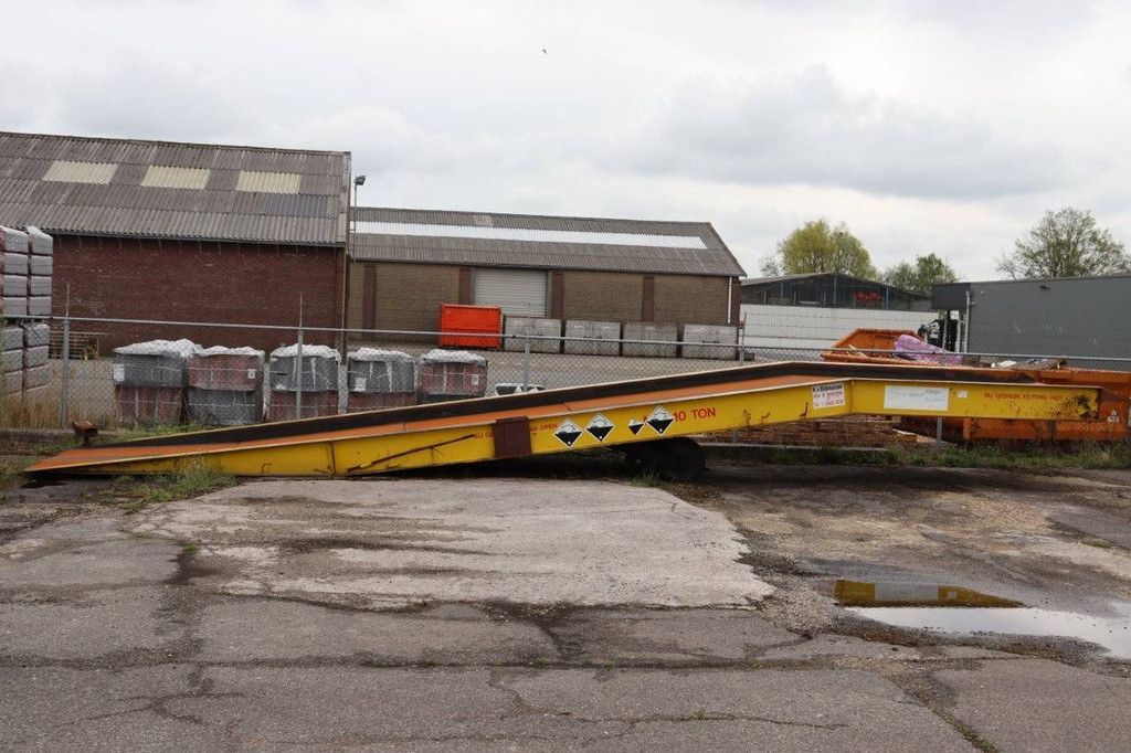 Auffahrtrampe Houcon 1013 1999