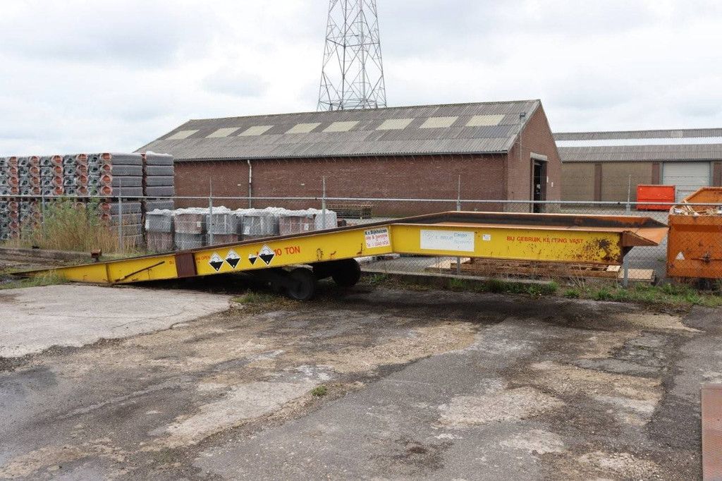 Auffahrtrampe Houcon 1013 1999