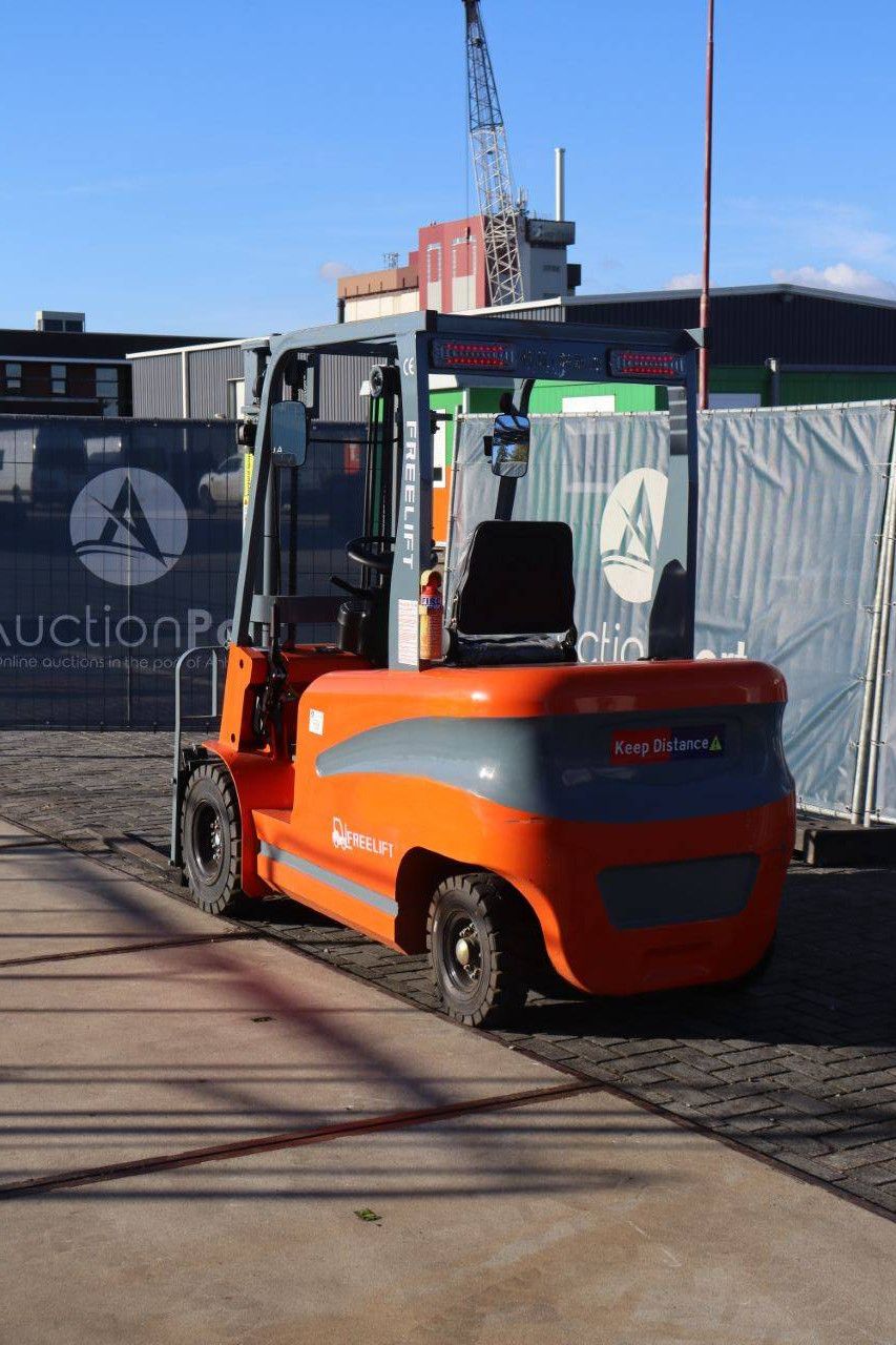 Forklift Freelift CMF20 Electric 2000kg 3.0m 2024