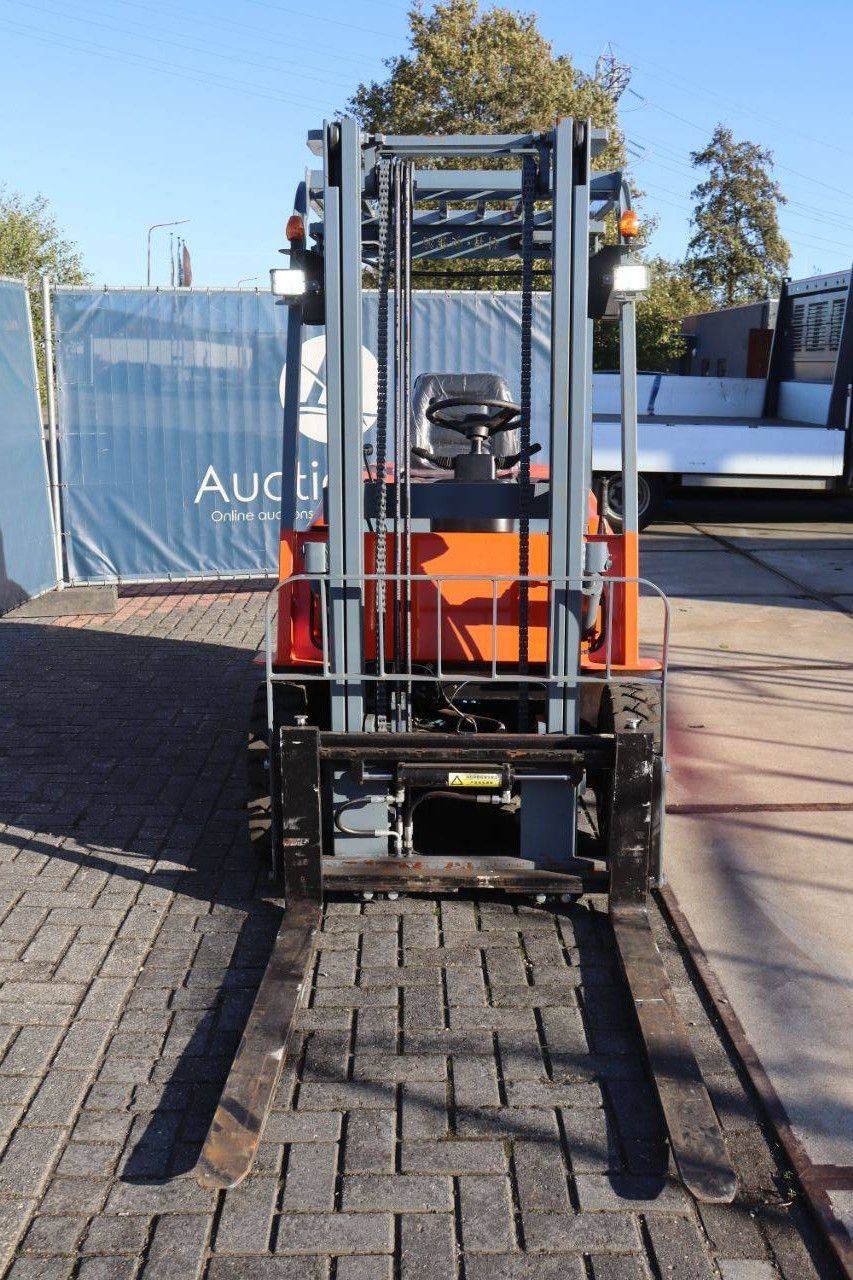 Forklift Freelift CMF20 Electric 2000kg 3.0m 2024