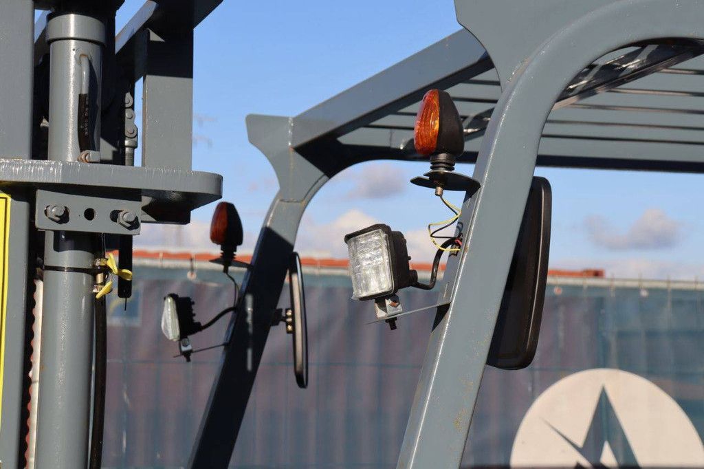 Forklift Freelift CMF20 Electric 2000kg 3.0m 2024