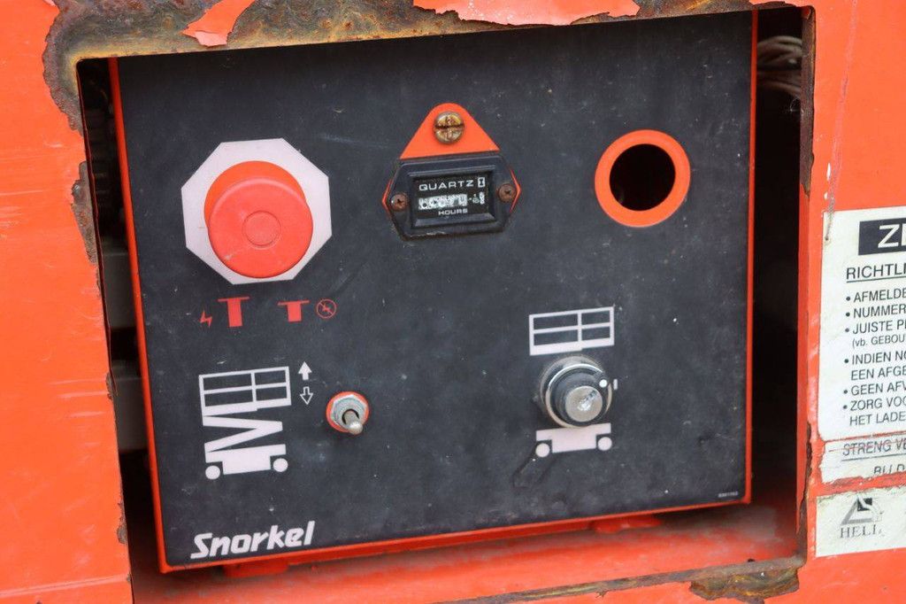 Scherenarbeitsbühne Snorkel S3246 Elektrisch 11,8 m 2005