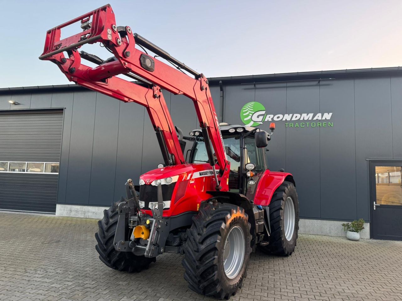 Massey Ferguson 7618 Dyna VT