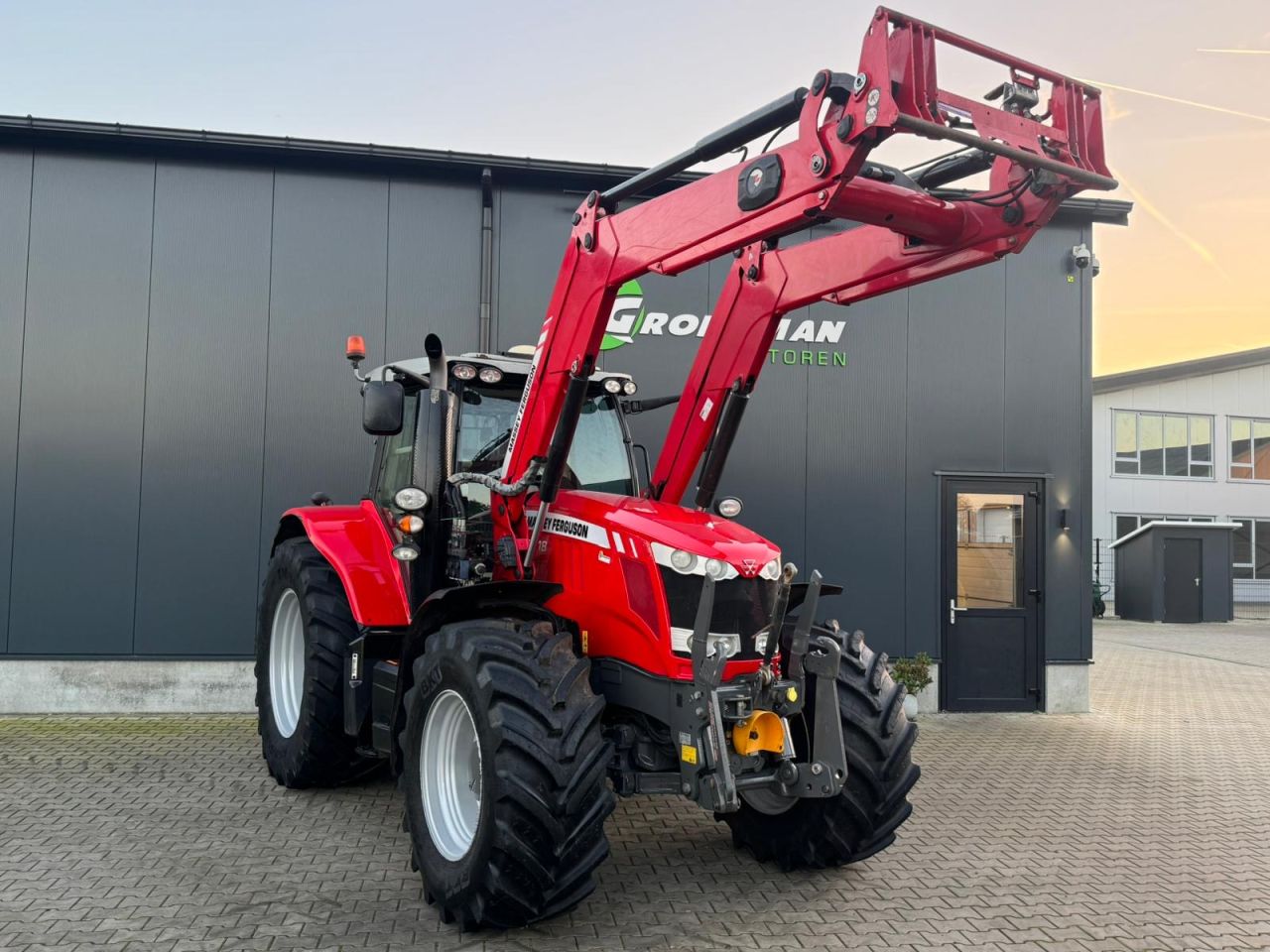 Massey Ferguson 7618 Dyna VT