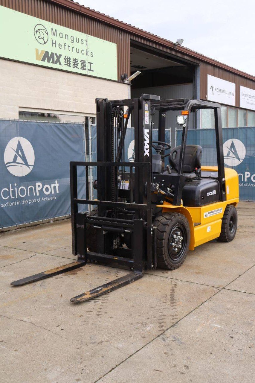 Forklift VMAX CPCD30 Diesel 3000kg 3.0m 2024 New
