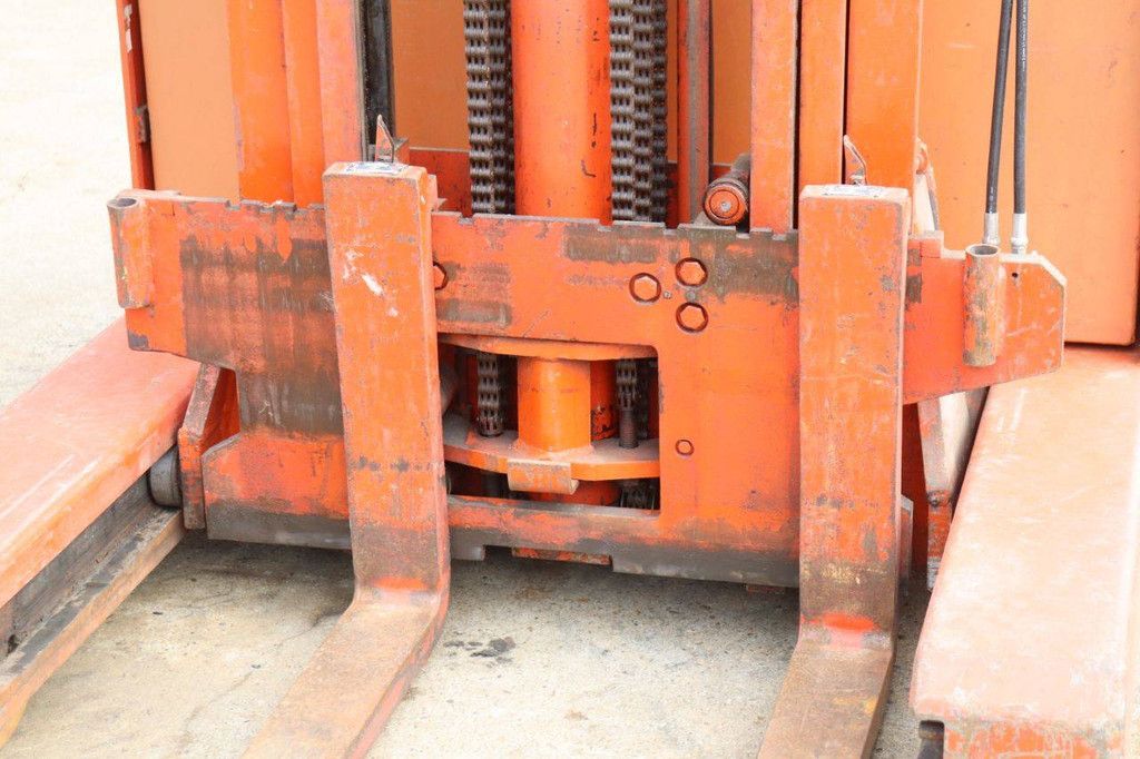 Schubmaststapler BT BTRT 1350/9 Elektrisch 1350 kg 5,7 m 1979