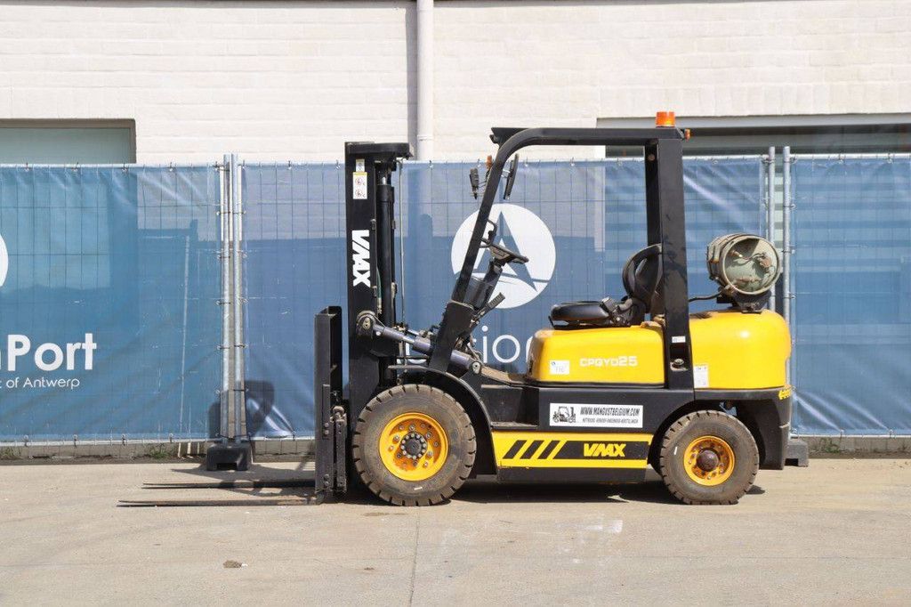 Forklift VMAX CPQYD25 LPG + Petrol 1600kg 4.5m 2017 New