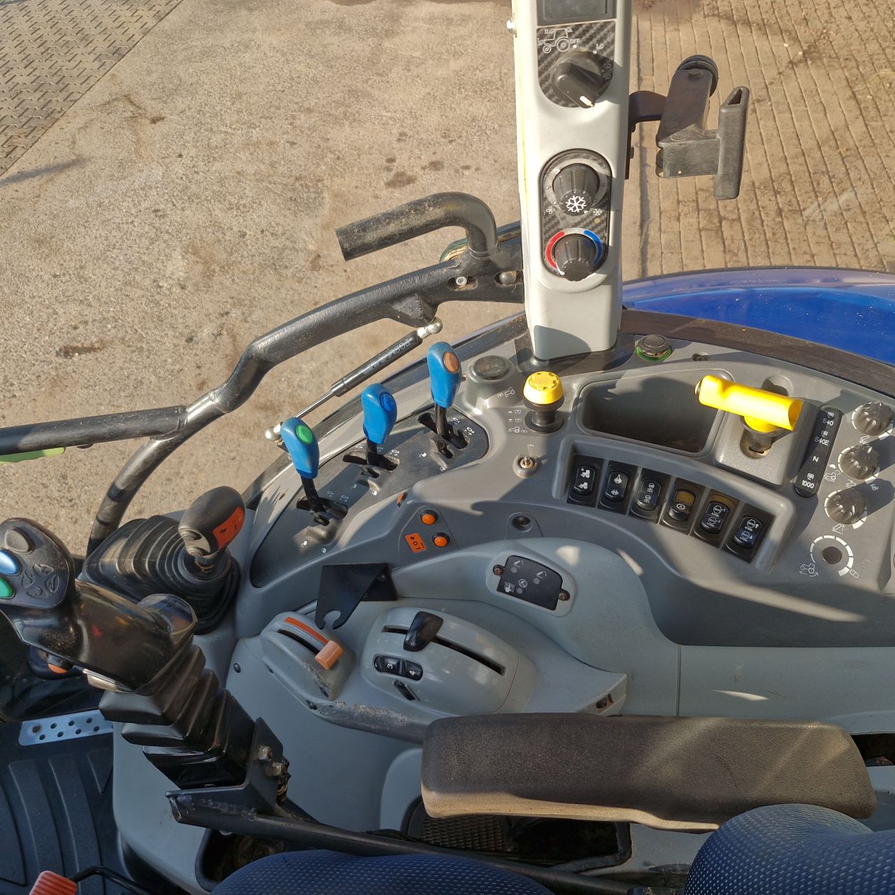 New holland t5.110ec